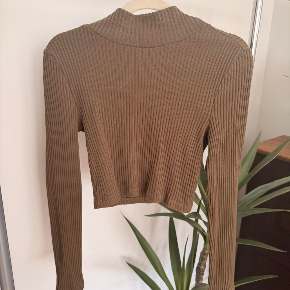 American Apparel Women's Olive Crop Sweater